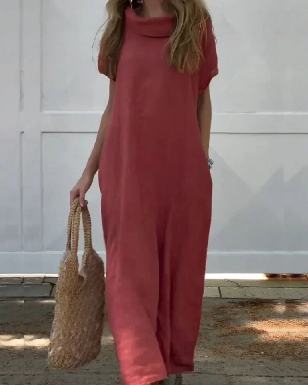 Abito in Lino con Colletto Elegante