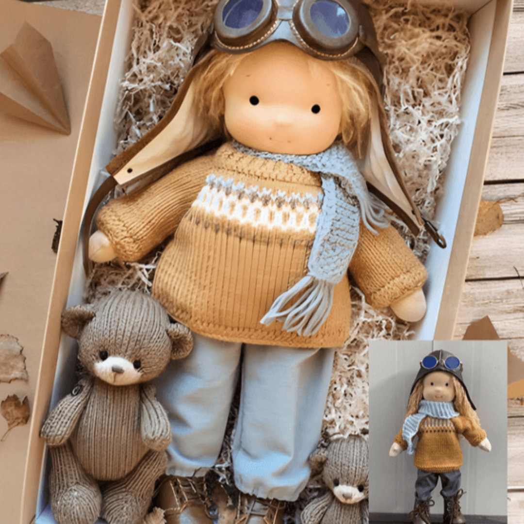Bambola fatta a mano in morbido peluche – Giocattolo waldorfiano