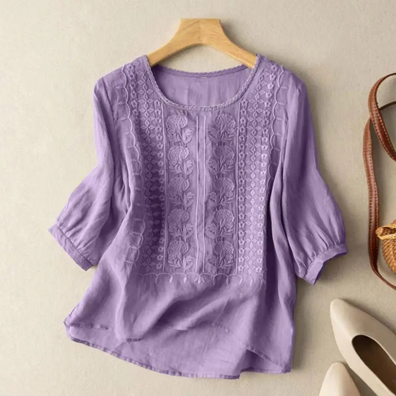 Blusa ricamata da donna vestibilità morbida