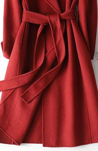 Cappotto a vestaglia con cintura
