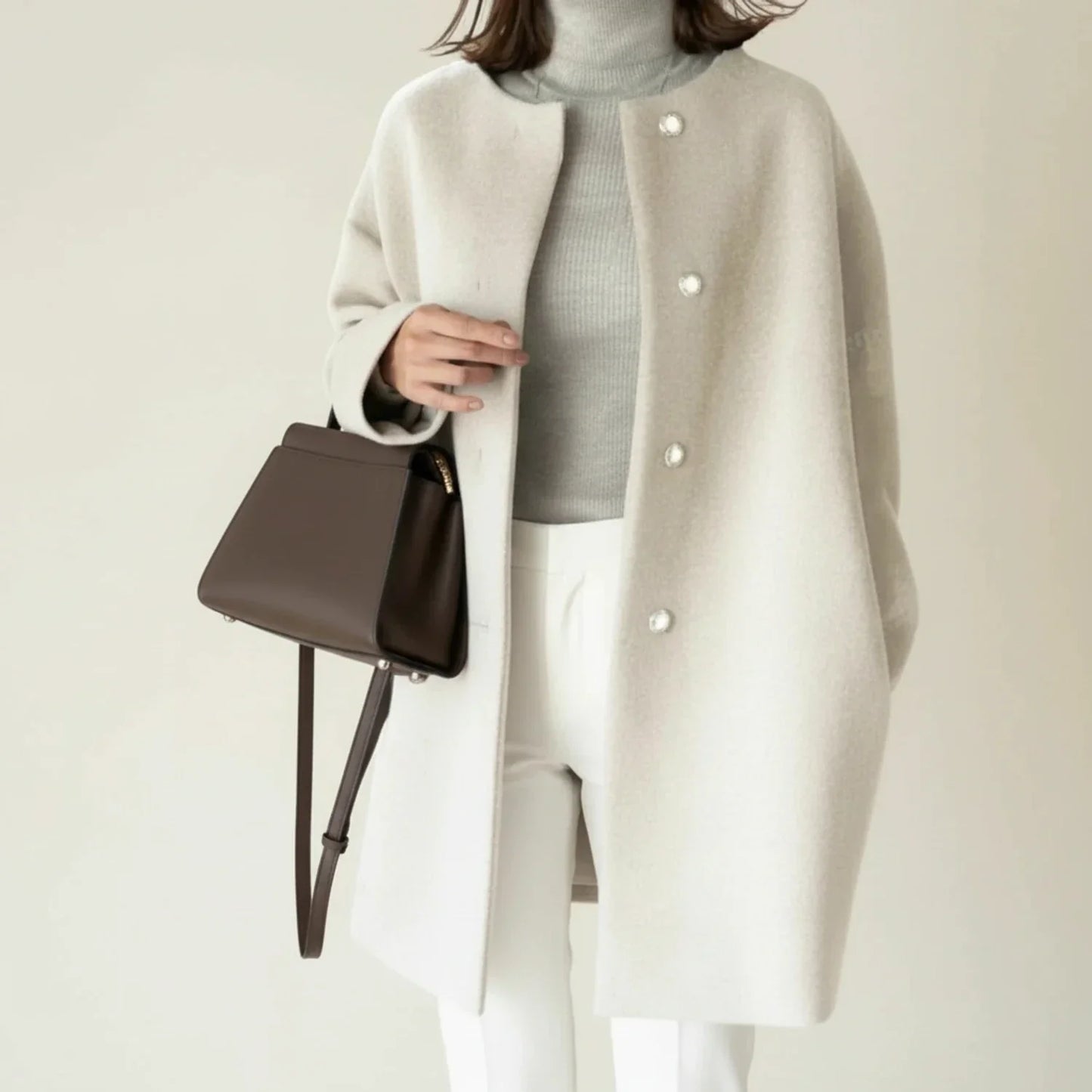 Cappotto Invernale Minimalista da Donna Senza Colletto