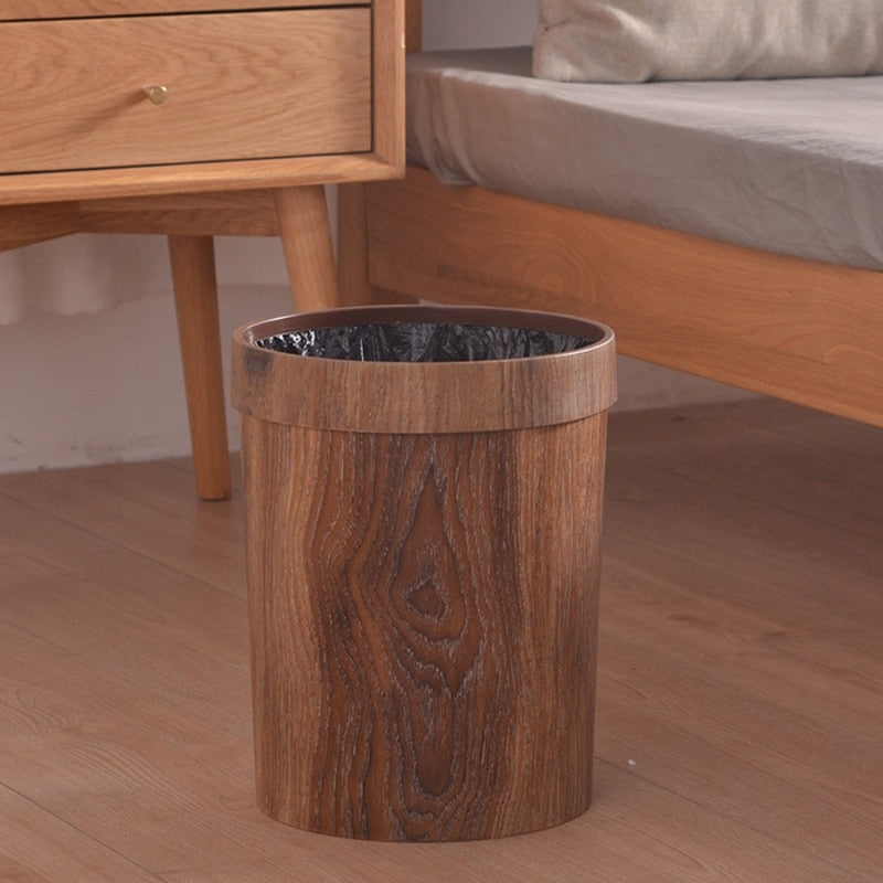 Elegante cestino gettacarte in legno