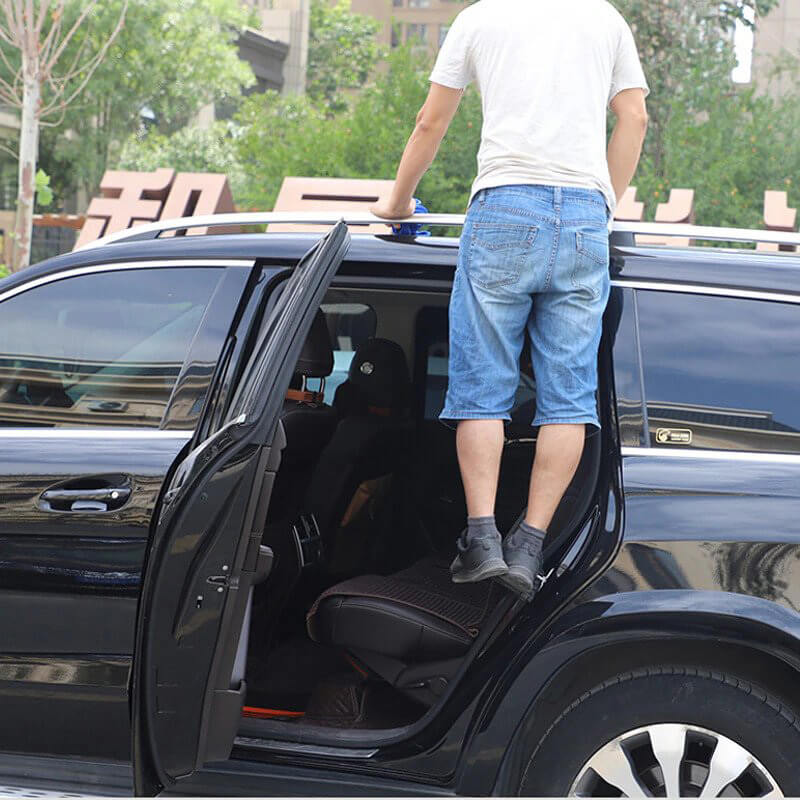 Gradino per Portiera Auto - La Soluzione per un Facile Accesso al Tetto dell'Auto