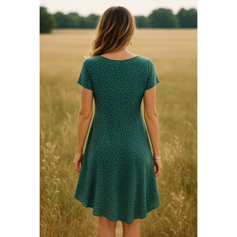 Miniabito da donna elegante a maniche corte con stampa