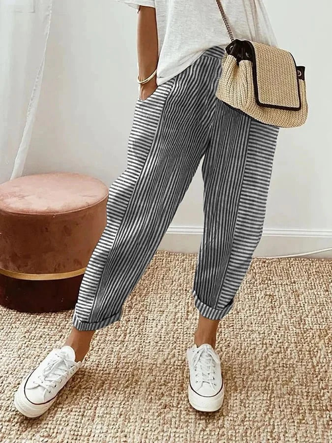 Pantaloni cropped da donna comodi a righe