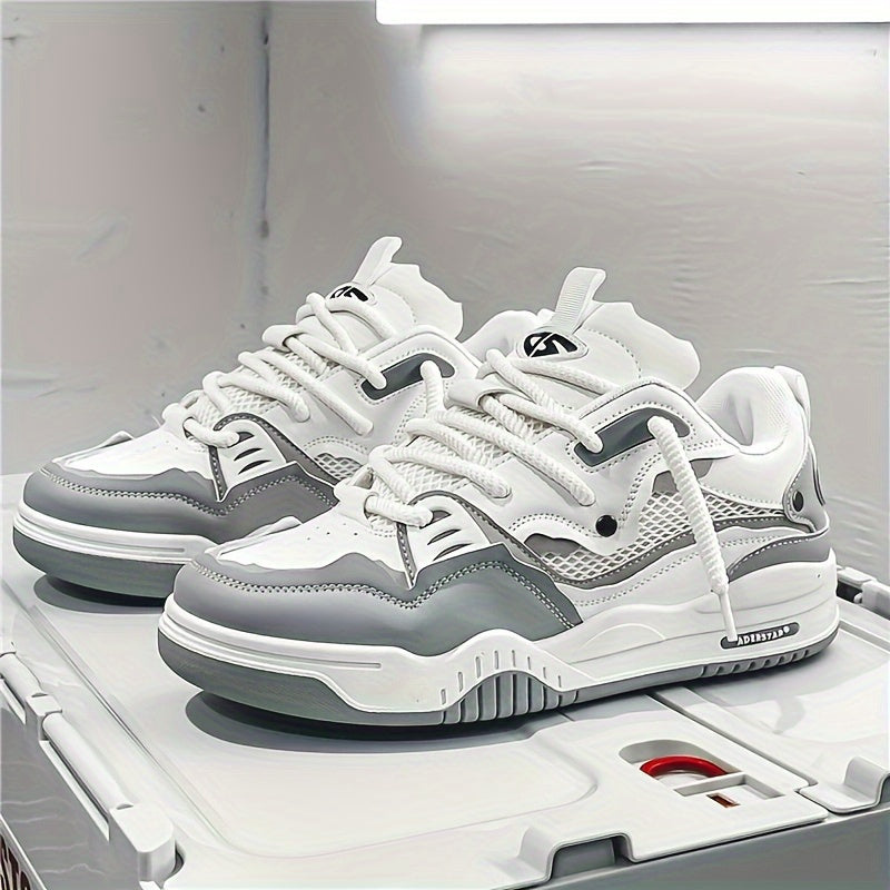 Sneakers stringate con suola spessa e motivo geometrico