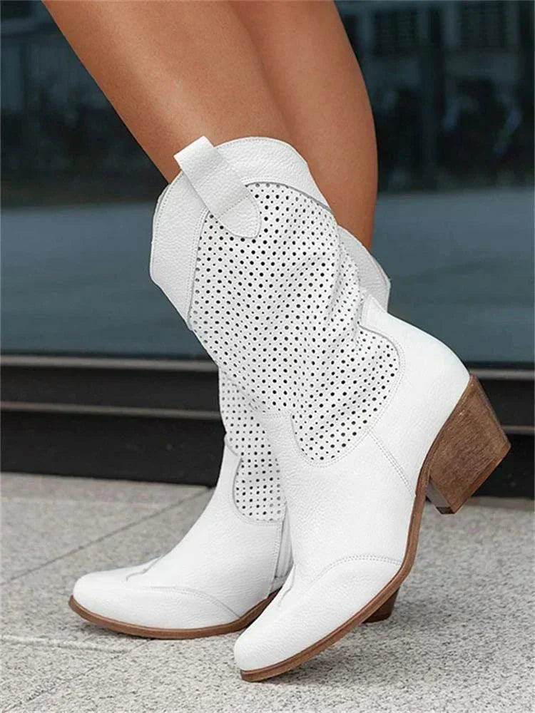 Stivali traforati in stile western
