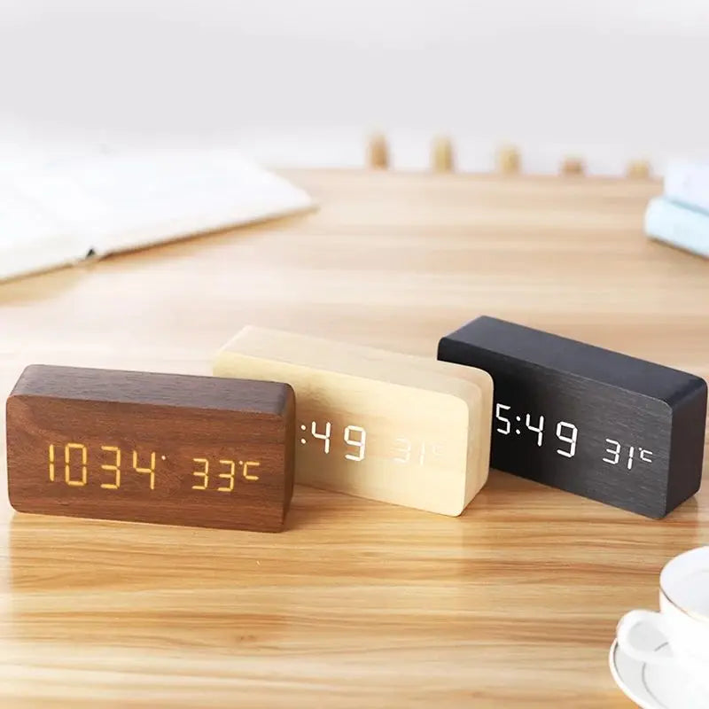 Sveglia Digitale in Legno | Display a LED, Funzionamento Silenzioso