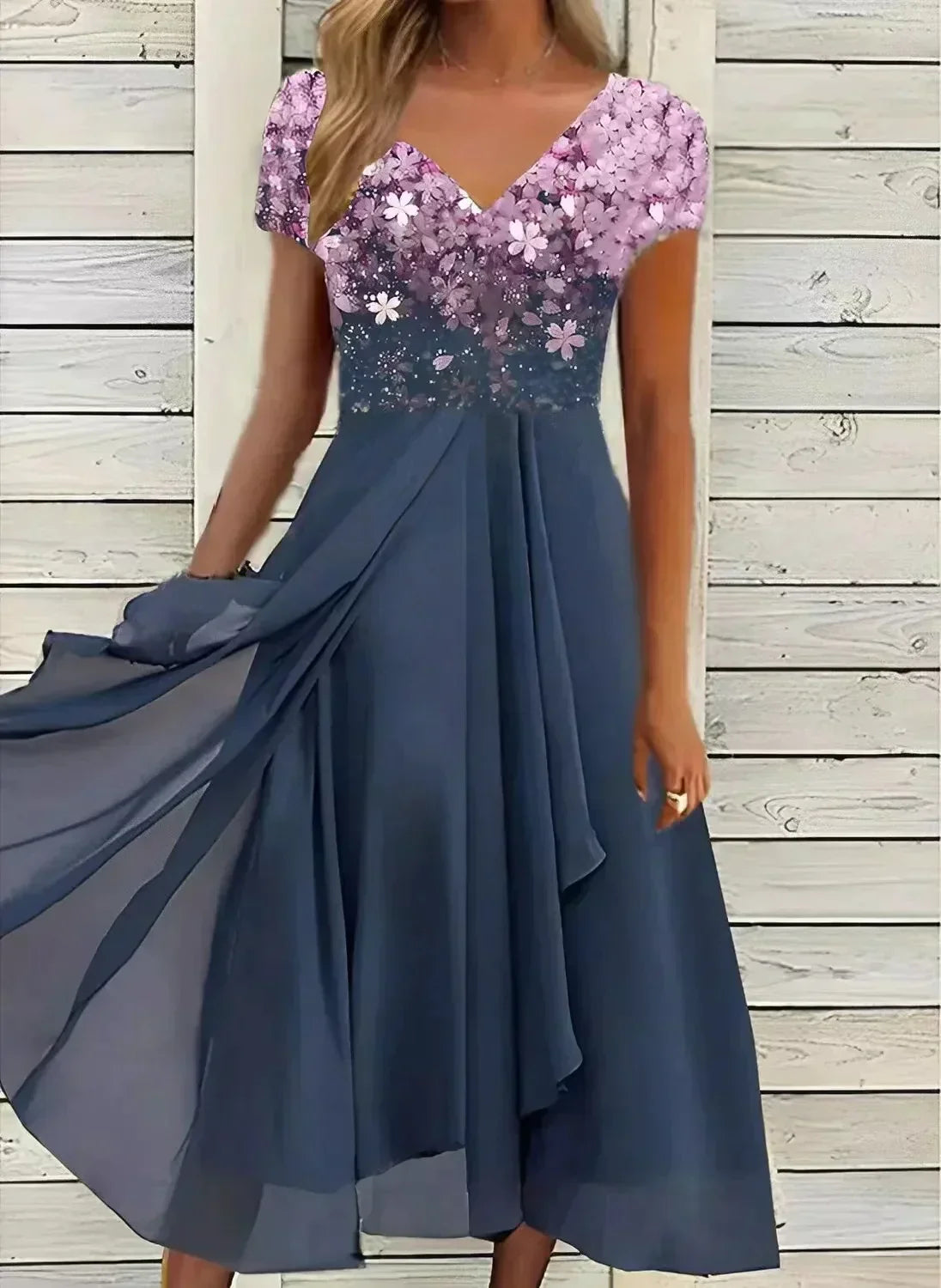 Abito da festa – chiffon leggero dal drappeggio elegante
