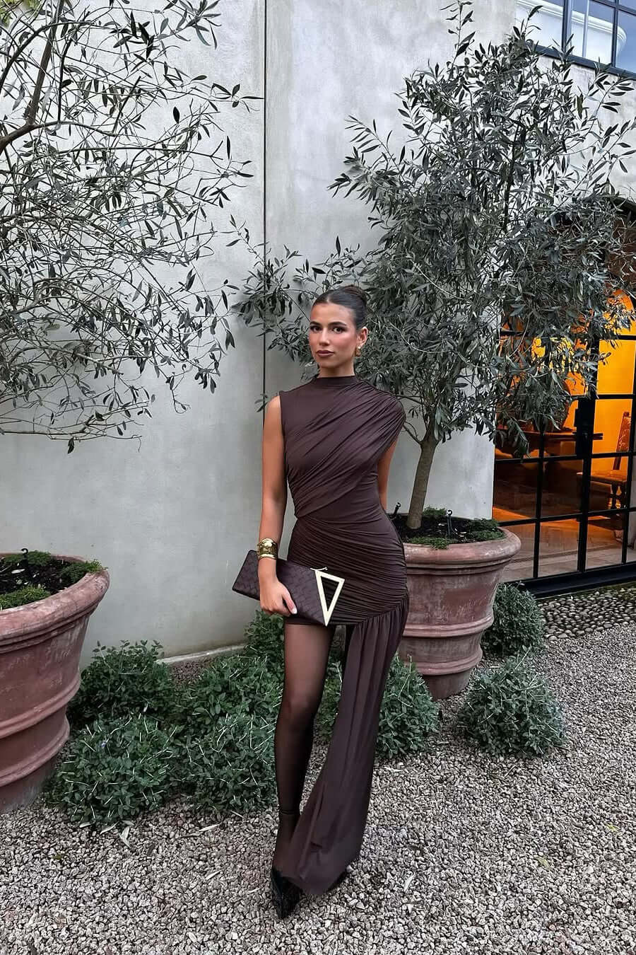 Abito maxi asimmetrico da donna senza maniche