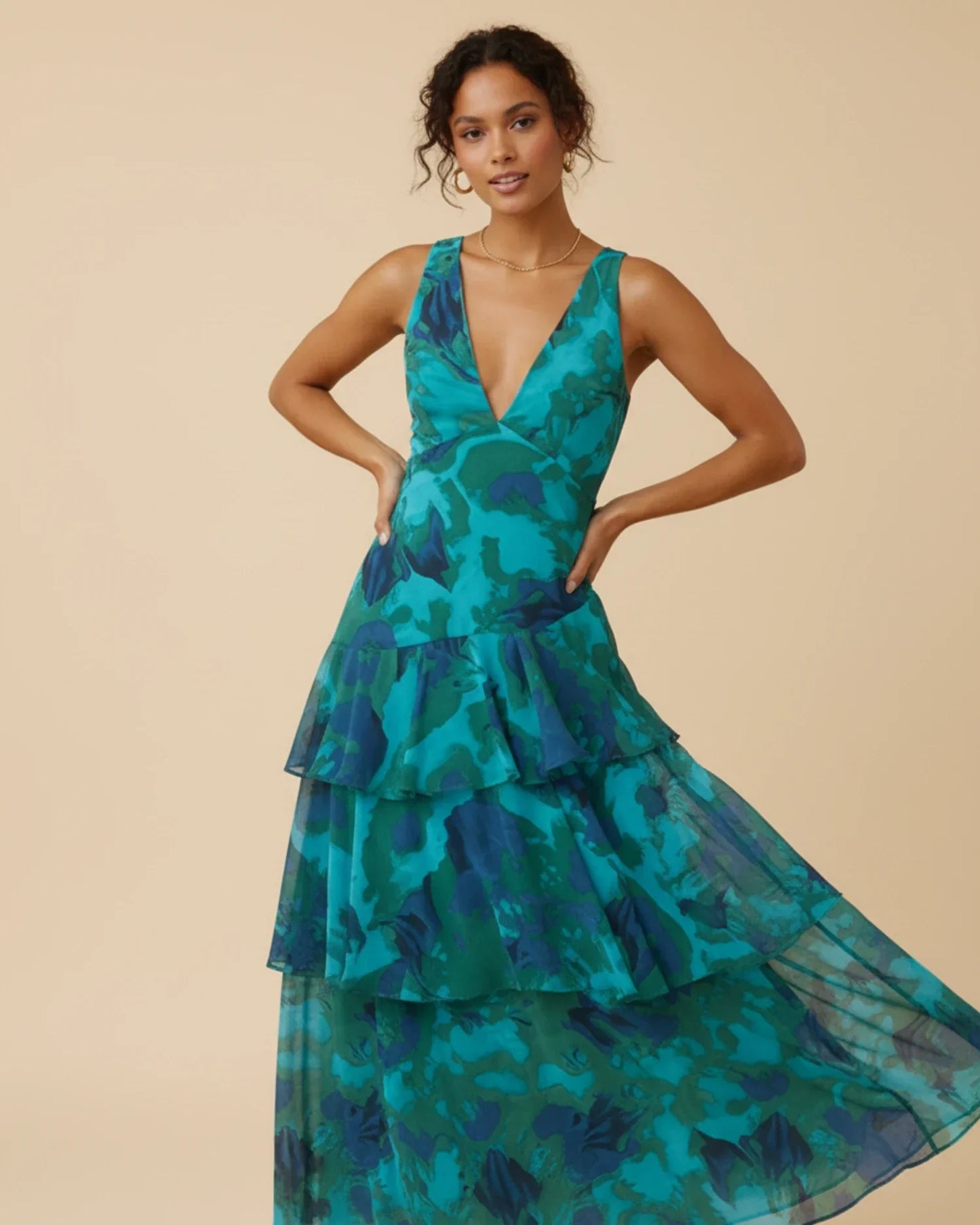 Abito maxi da donna a balze senza maniche con motivo floreale