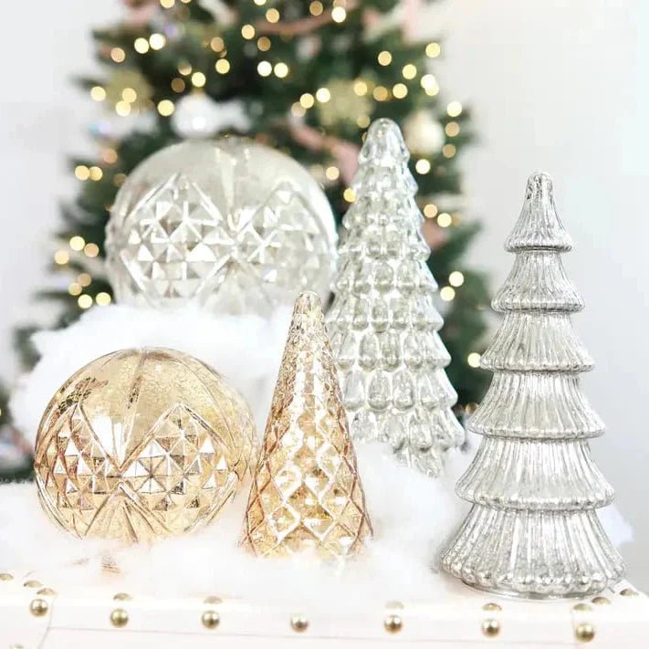 Alberi di Natale in vetro soffiato a mano con illuminazione a LED calda