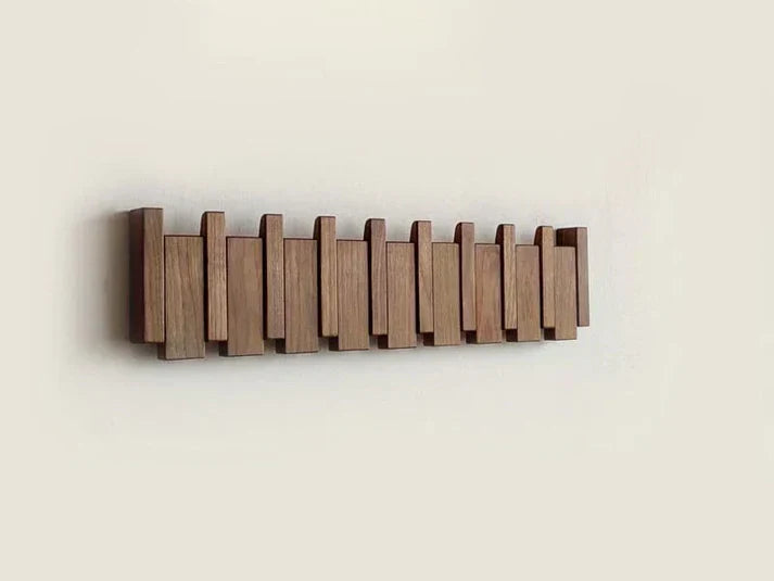 Appendiabiti da Parete in Legno Design Piano – Elegante Decorazione da Parete e Pratica Soluzione Portaoggetti