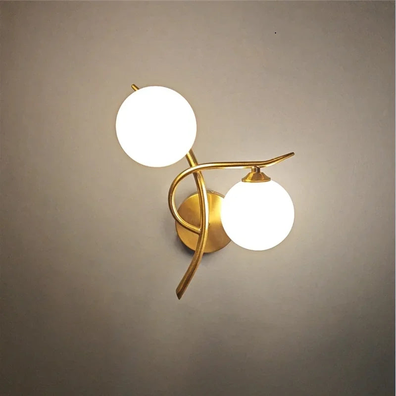 Applique da Parete LED in Stile Scandinavo con Doppia Sfera