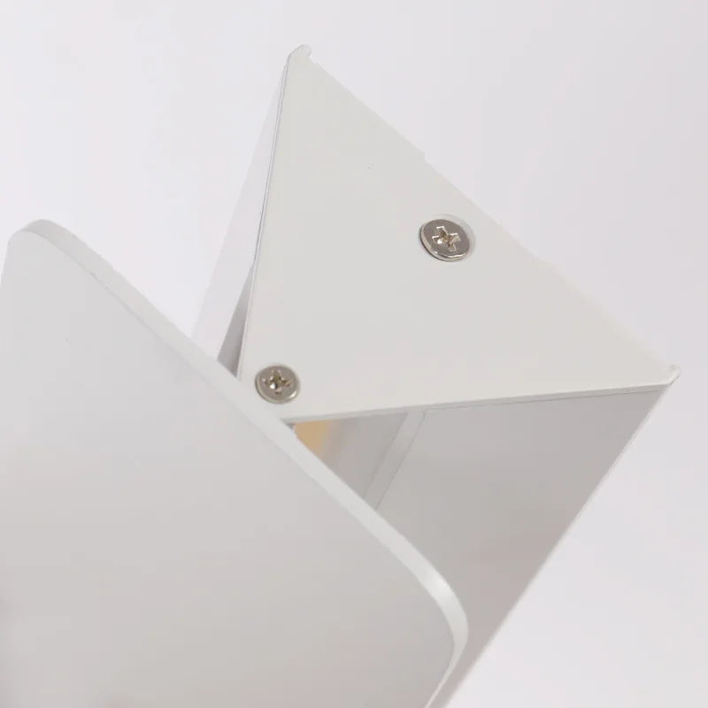 Applique da Parete Moderno a LED | Lampada Minimalista in Alluminio con Braccio Orientabile