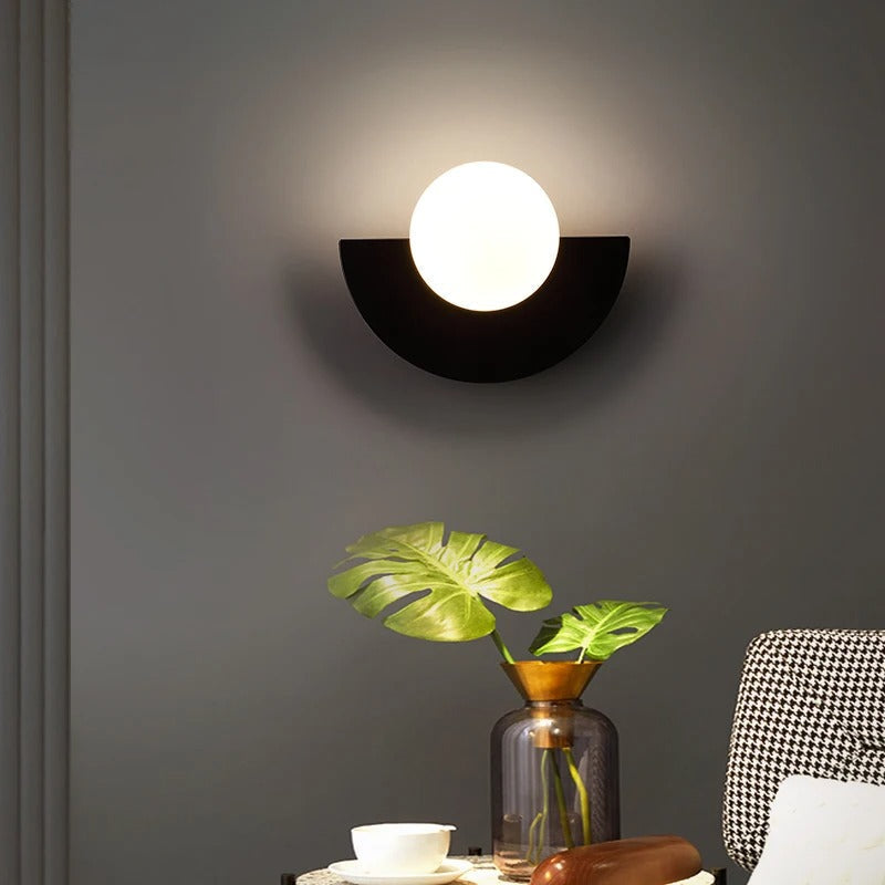 Applique da Parete Semicircolare Nordica – Illuminazione Moderna