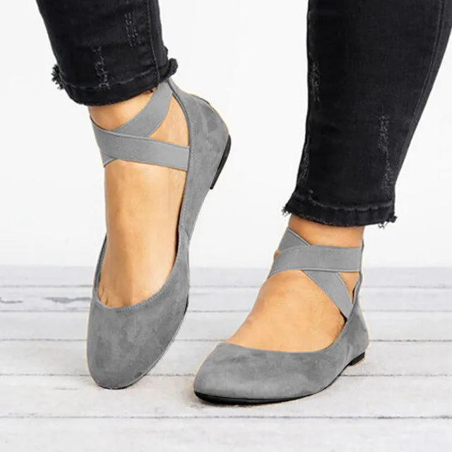 Ballerine da donna con cinturini incrociati alla caviglia