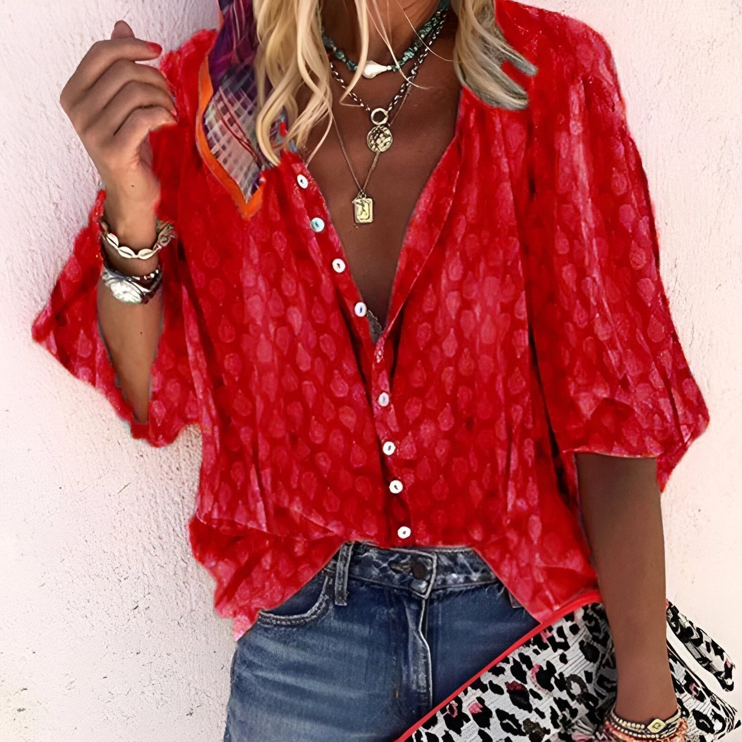 Blusa da donna con abbottonatura