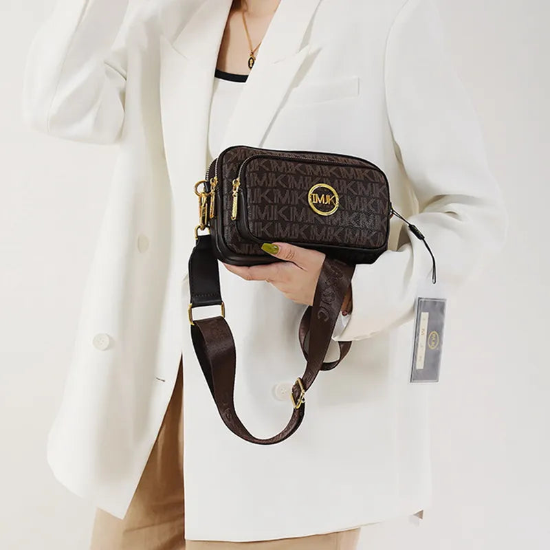 Borsa a tracolla da donna con monogramma e dettaglio catena