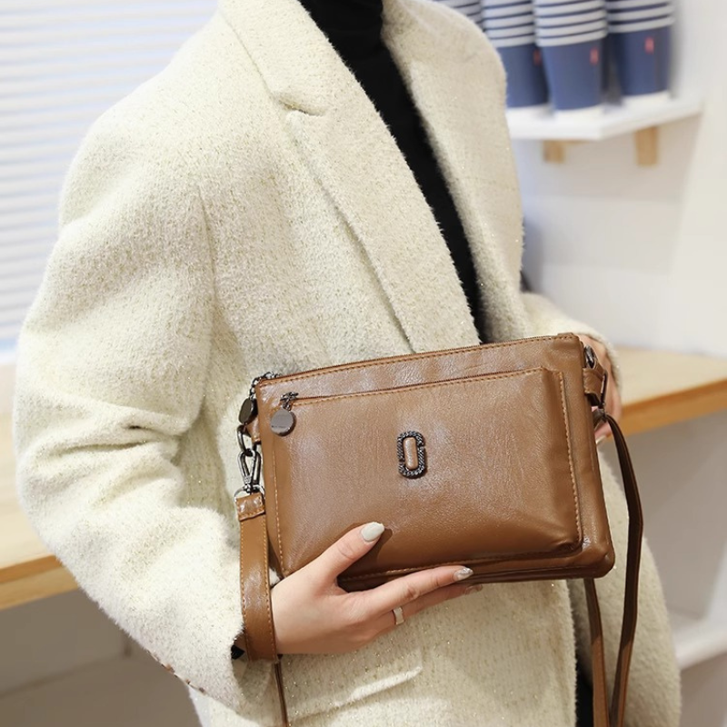 Borsa a Tracolla Piccola da Donna in Pelle | Finitura in Pelle di Alta Qualità