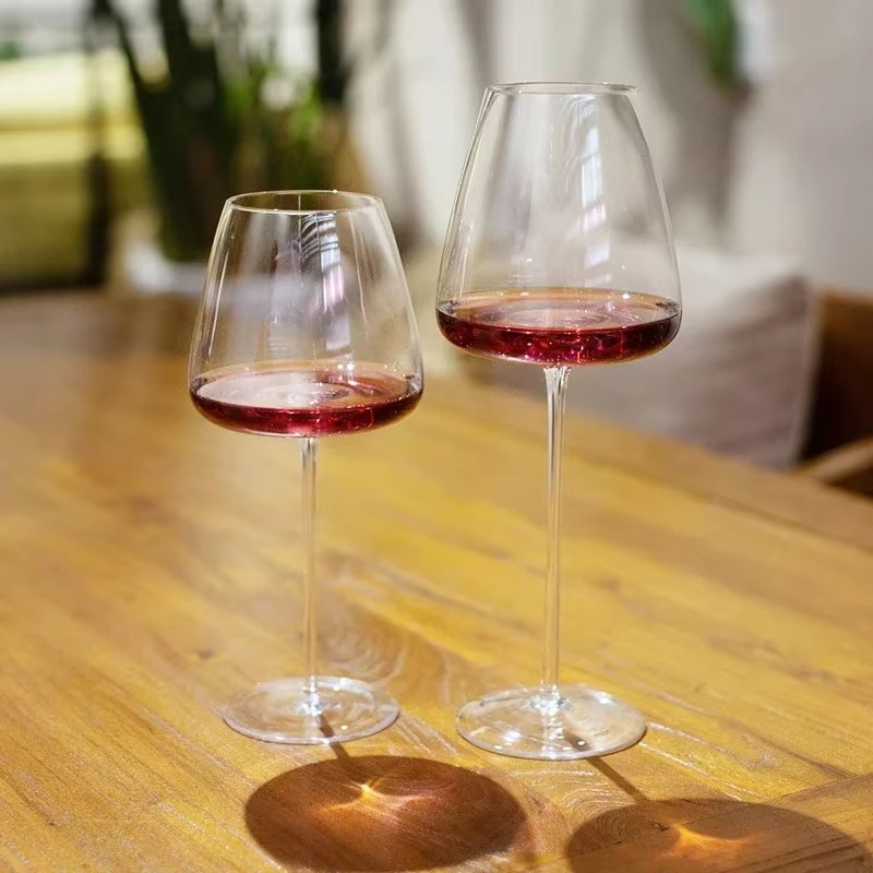 Calici da Vino in Cristallo | Eleganza Fatta a Mano