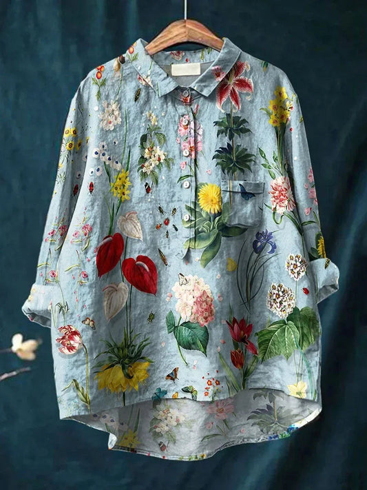 Camicetta da donna a fiori con abbottonatura