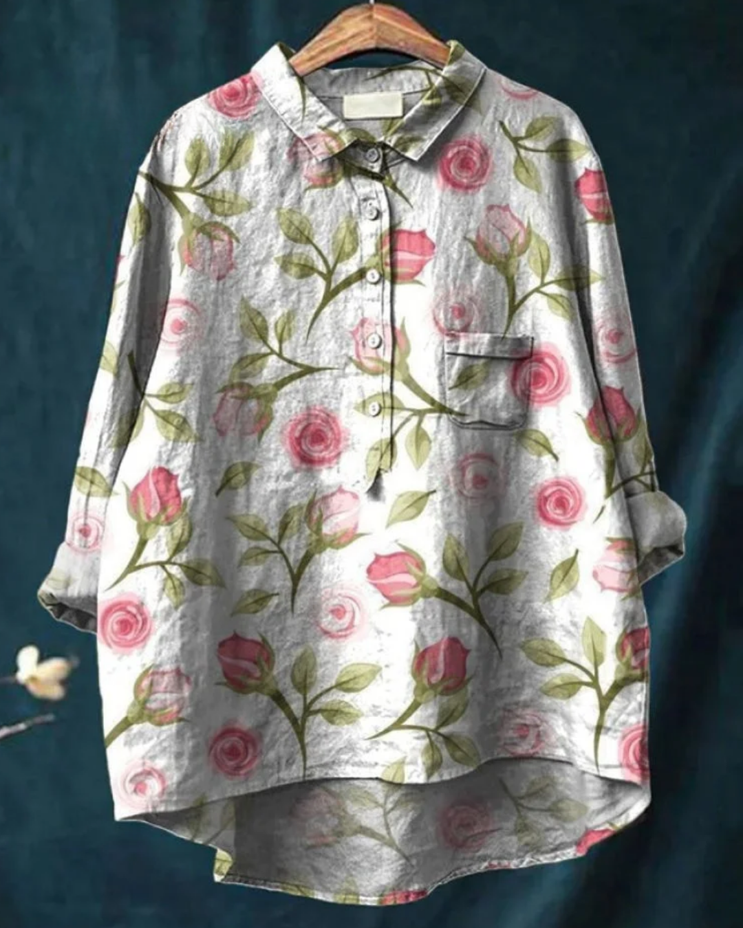 Camicia da donna a bottoni con fantasia floreale