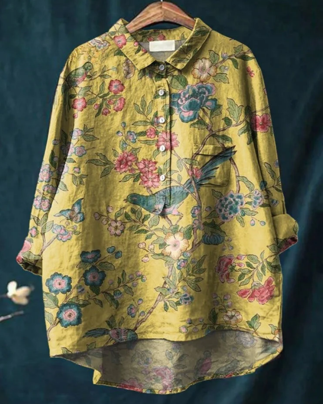 Camicia da donna a bottoni con fantasia floreale