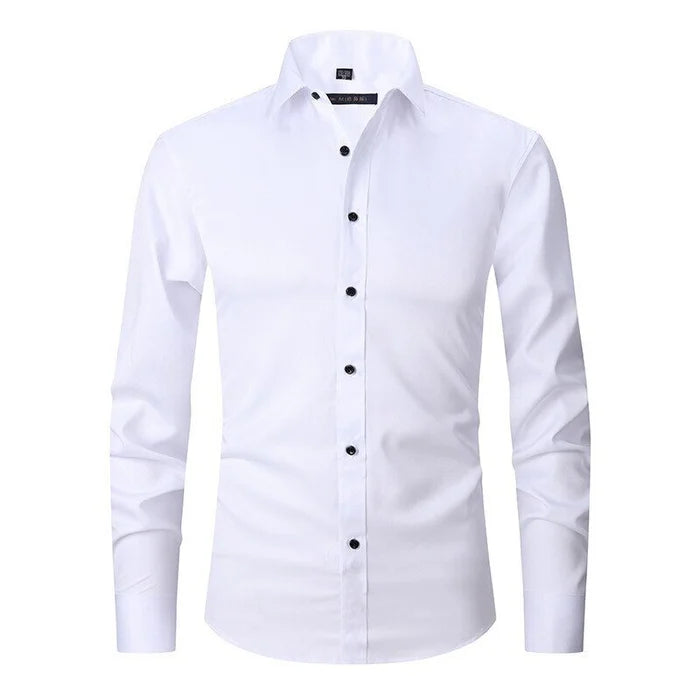Camicia da uomo elegante e no stiro con bottoni