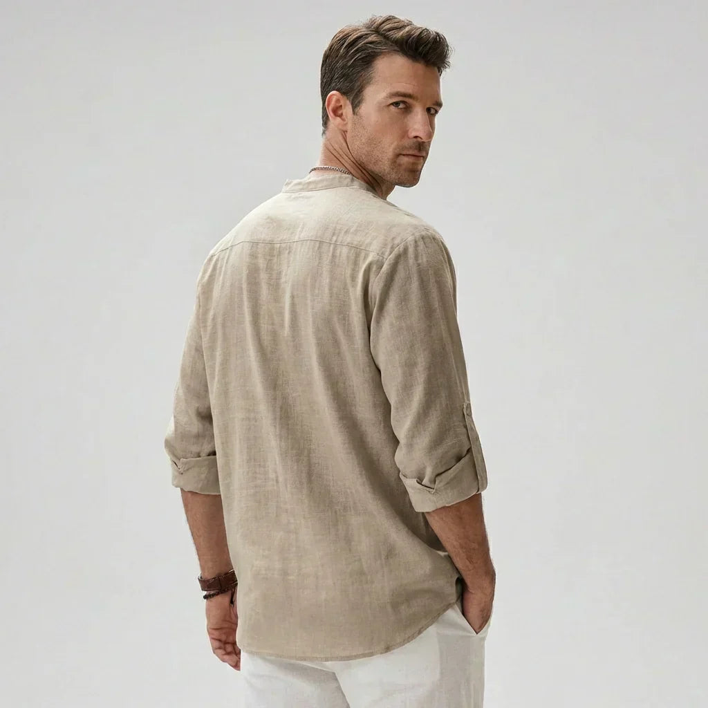 Camicia Henley da uomo con patta con bottoni sul colletto