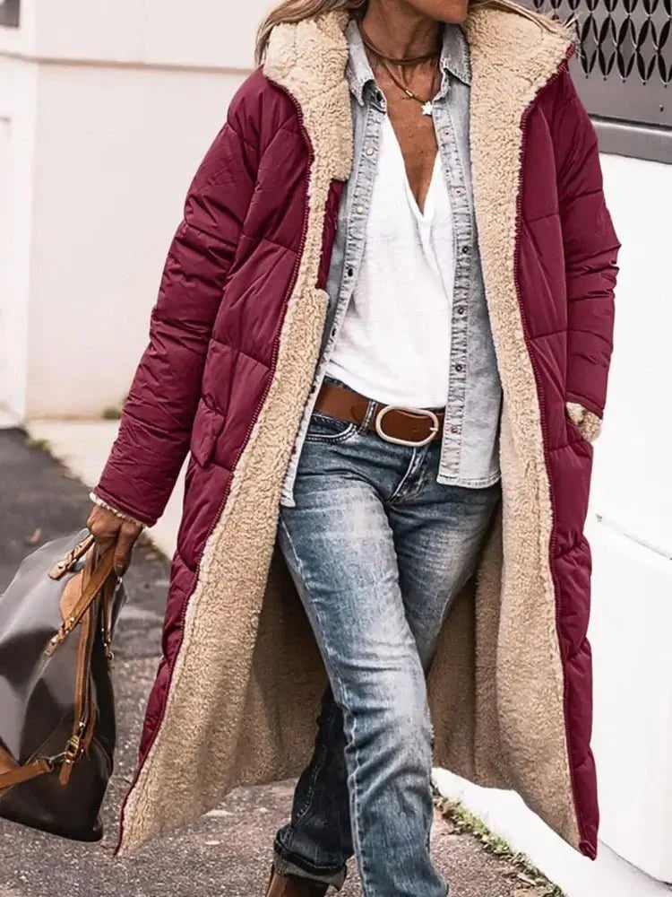 Cappa Lunga in Pile Reversibile con Cappuccio – Calda ed Elegante per l'Inverno