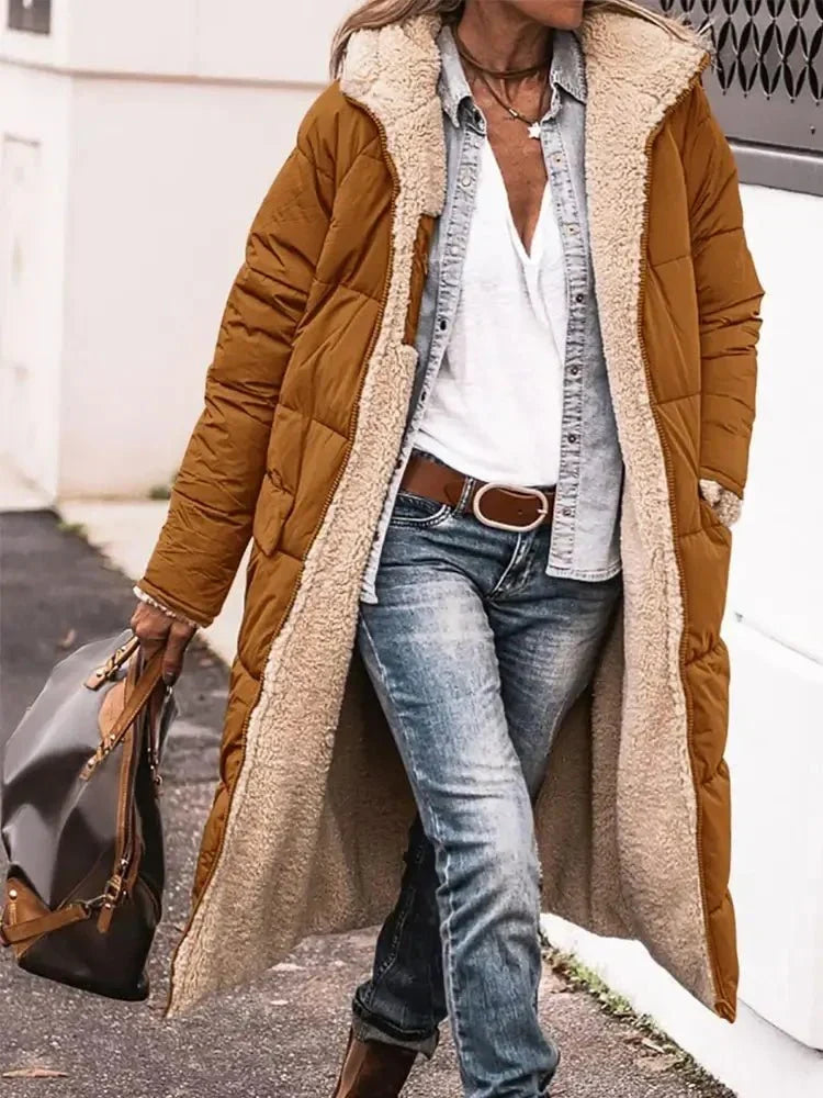 Cappa Lunga in Pile Reversibile con Cappuccio – Calda ed Elegante per l'Inverno