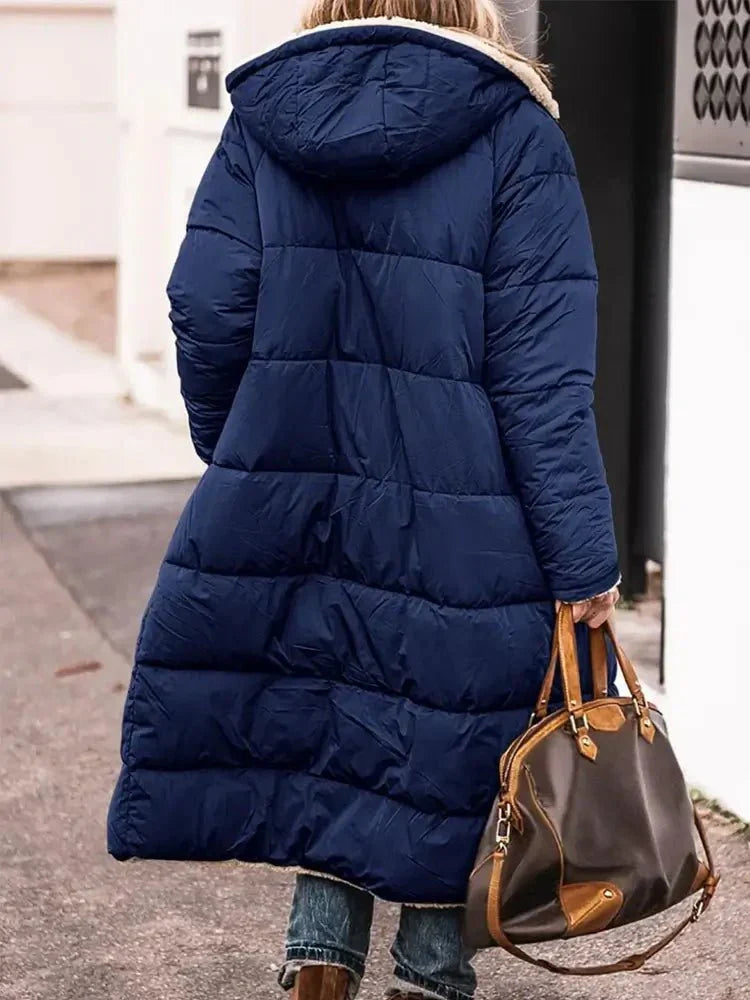 Cappa Lunga in Pile Reversibile con Cappuccio – Calda ed Elegante per l'Inverno