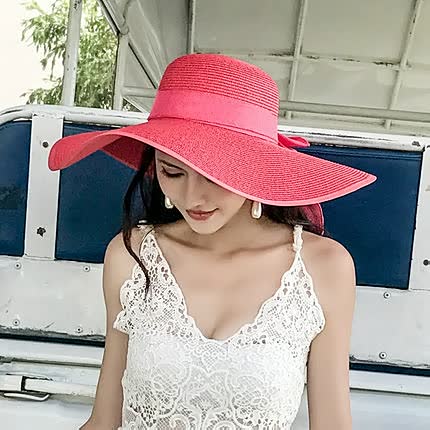 Cappello da Sole da Donna: Eleganza e Protezione Solare Ottimale per l'Estate