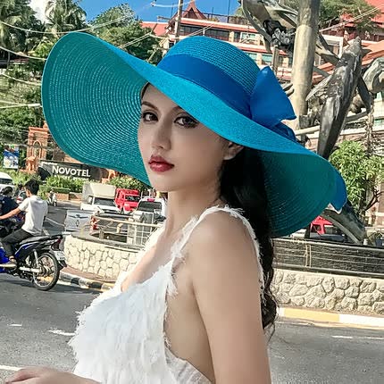 Cappello da Sole da Donna: Eleganza e Protezione Solare Ottimale per l'Estate