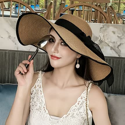 Cappello da Sole da Donna: Eleganza e Protezione Solare Ottimale per l'Estate