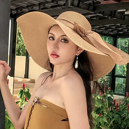 Cappello da Sole da Donna: Eleganza e Protezione Solare Ottimale per l'Estate