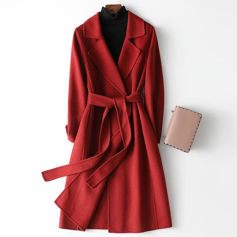 Cappotto a vestaglia con cintura
