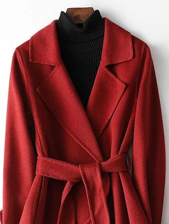 Cappotto a vestaglia con cintura