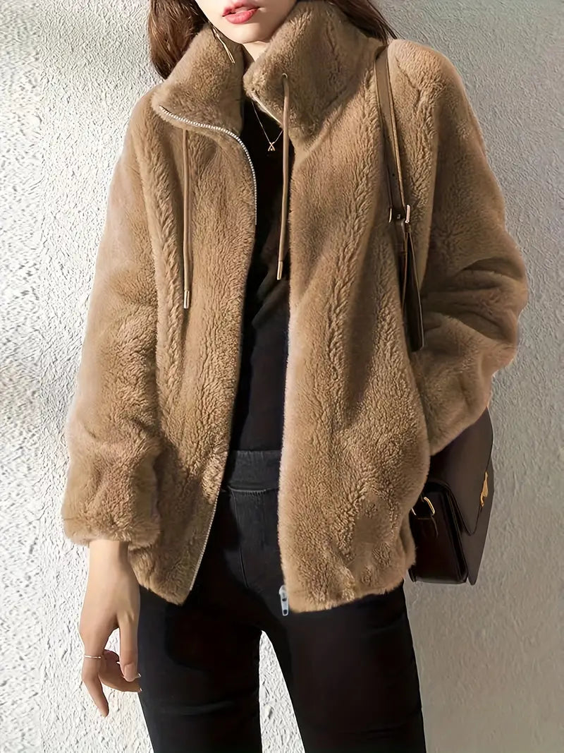 Cappotto da Donna in Pelliccia Sintetica con Zip