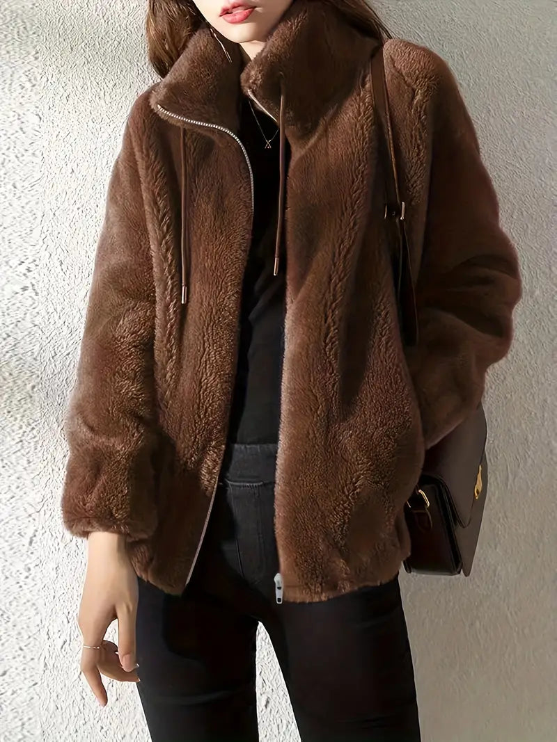 Cappotto da Donna in Pelliccia Sintetica con Zip