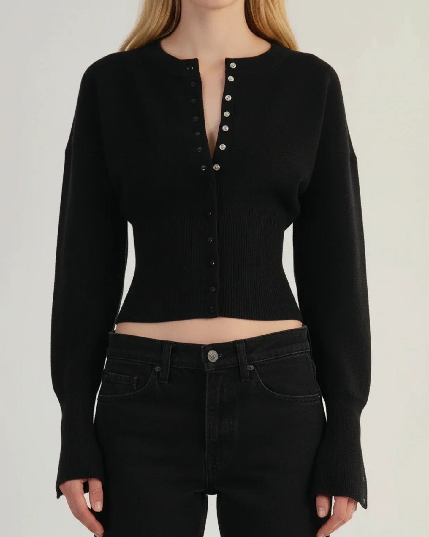 Cardigan corto cropped da donna a maniche lunghe