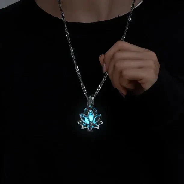 Collana luminosa con fiore di loto