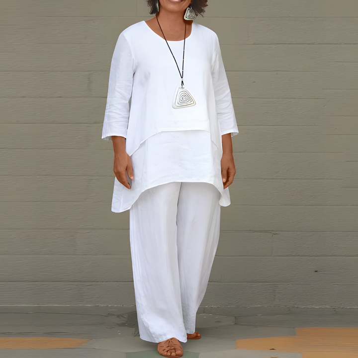 Completo da donna in lino a strati