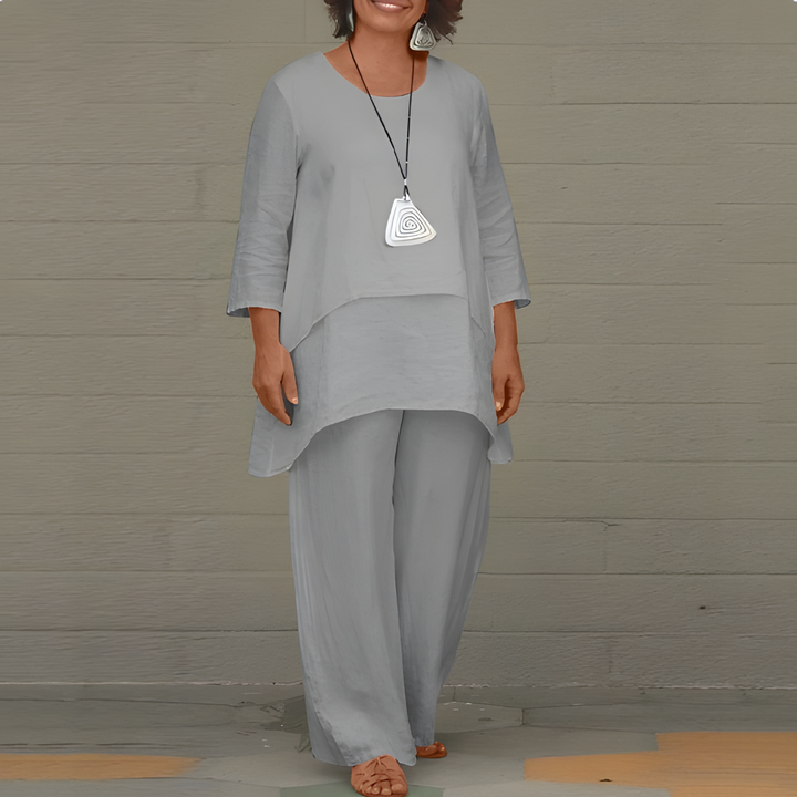 Completo da donna in lino a strati