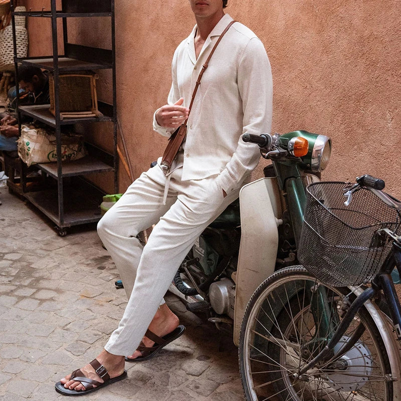 Completo da Uomo Due Pezzi a Maniche Lunghe con Colletto e Scollo a V | Pantaloni a Gamba Diritta