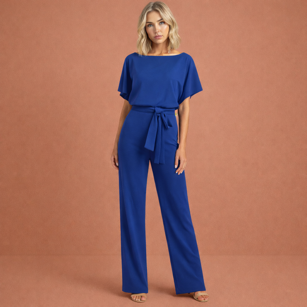 Completo Elegante Due Pezzi da Donna con Cintura per un Look Raffinato