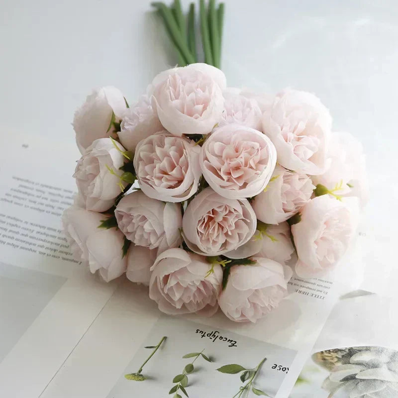 Composizione floreale in seta con peonie – Collezione Tonalità Romantiche