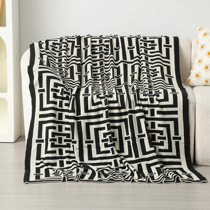 Coperta decorativa calda da donna con moderno motivo geometrico