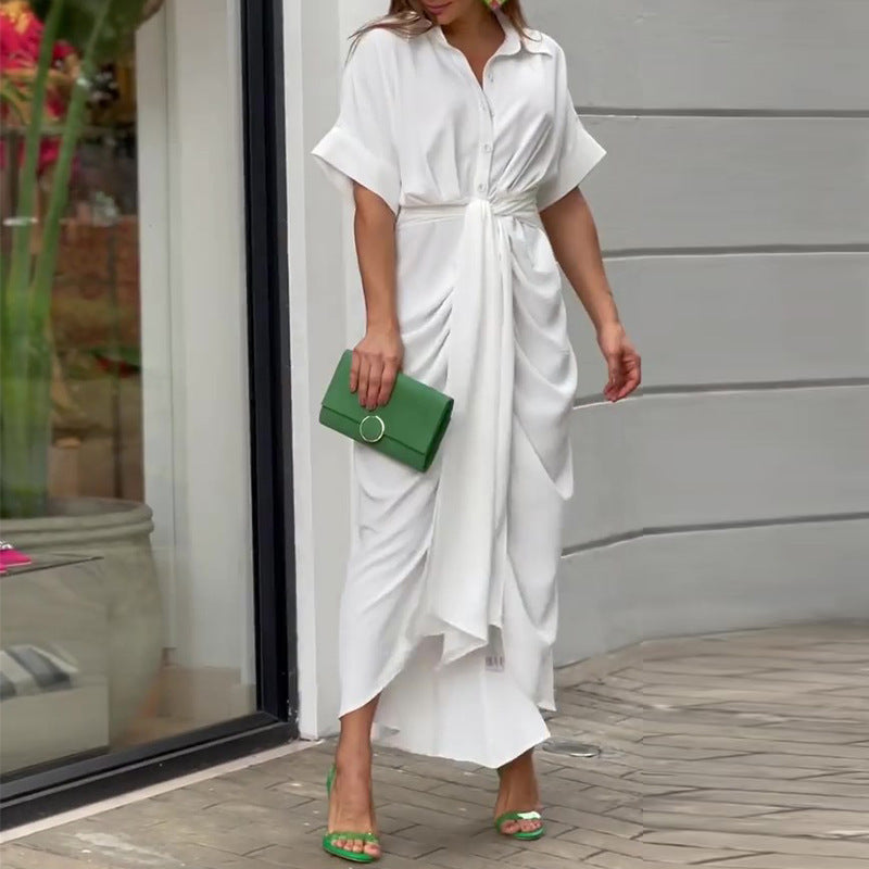 Elegante abito estivo arricciato per un comfort di stile